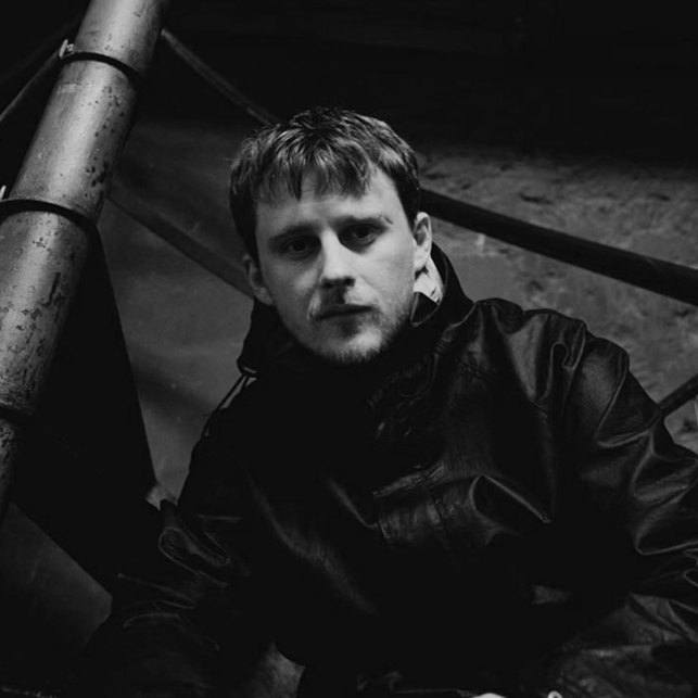 Book / Hire Kander DJ