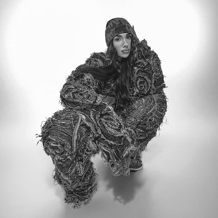 Book / Hire Kitty Hall DJ