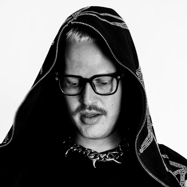 Book / Hire Stef De Haan DJ