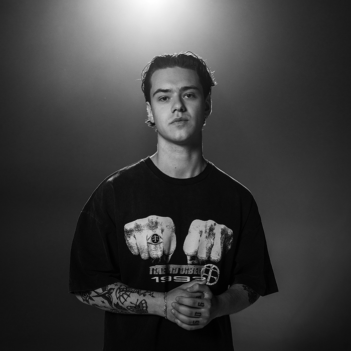 Book / Hire Alex Farrell DJ